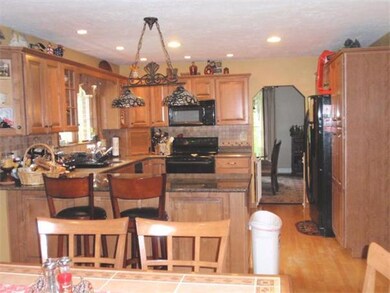 17 Wayside Ln unit 1, Canton, MA 02021 - photo 3