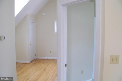 14390 Calvert St unit B, Solomons, MD 20688 - photo 3