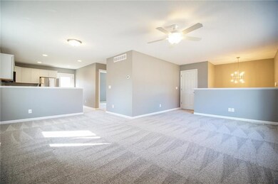 1416 E 36th Ct, Des Moines, IA 50317 - photo 3