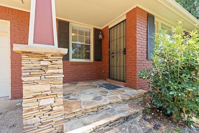 707 Graycroft Dr SW, Huntsville, AL 35802 - photo 5