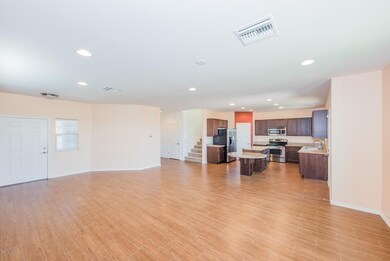 012 - 672 W. Calle Capotasto