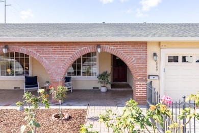 1809 Soto St unit 2, Seaside, CA 93955 - photo 2