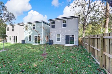 1278 Pangola Dr, Jacksonville, FL 32205 - photo 4