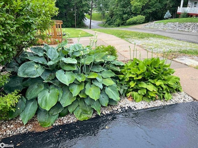 1220 Elm St, Hamilton, IL 62341 - photo 5