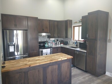 118 Donyell Dr, Camp Douglas, WI 54618 - photo 3