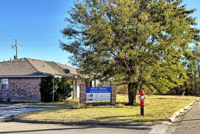 102 Birch St, Darrouzett, TX 79024 - photo 2