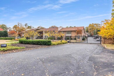 4400 Poplar Ave unit 21, Memphis, TN 38117 - photo 2