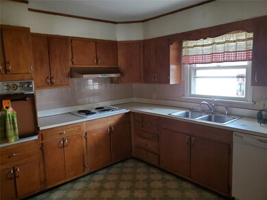 5 W Beach St, Westerly, RI 02891 - photo 3