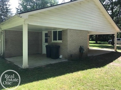 19207 29 Mile Rd, Ray, MI 48096 - photo 3