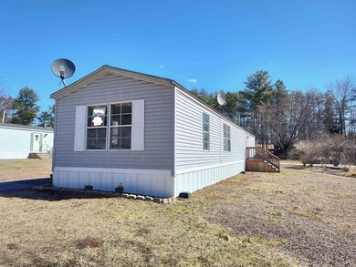 7 Brook Cir, Loudon, NH 03307 - photo 2