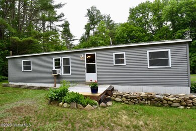 504 Middle Grove Rd, Middle Grove, NY 12850 - photo 4