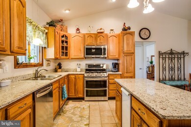 28055 Orange Springs Rd, Unionville, VA 22567 - photo 5