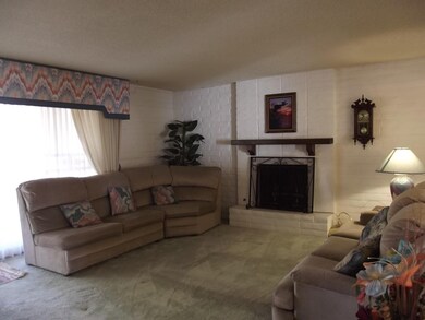 10210 N Valle Del Oro Dr, Tucson, AZ 85737 - photo 4