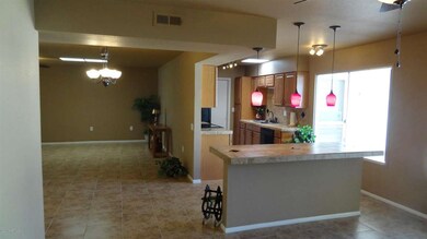 10585 W Palmeras Dr unit E, Sun City, AZ 85373 - photo 7