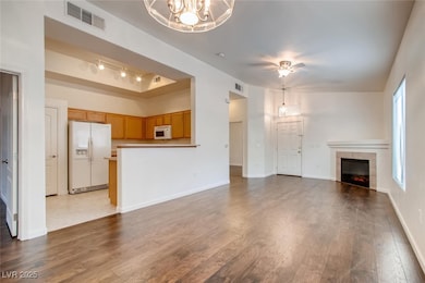 3511 Desert Cliff St unit 203, Las Vegas, NV 89129 - photo 3