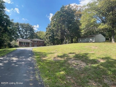 246 Eva-Michelle Ln, Clermont, KY 40110 - photo 2