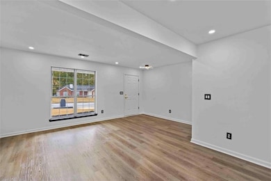 6265 Gemstone Ct, Atlanta, GA 30349 - photo 6