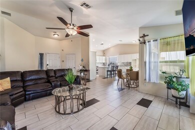 4002 Extenso Dr, North Las Vegas, NV 89032 - photo 4