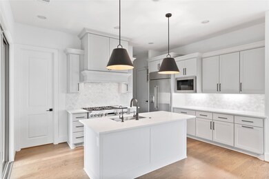 411 Forest Reserve Place, Houston, TX 77079 - photo 7