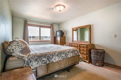 unlisted-address, Covington, WA 98042 - photo 5