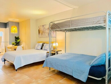 825 Euclid Ave unit 3, Miami Beach, FL 33139 - photo 4