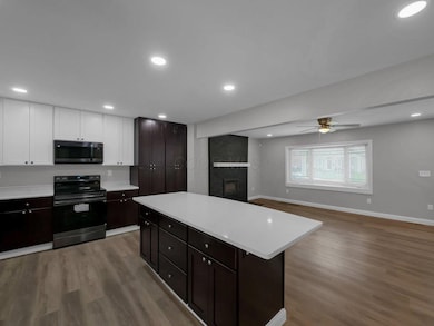 3017 Wicklow Rd, Columbus, OH 43204 - photo 6