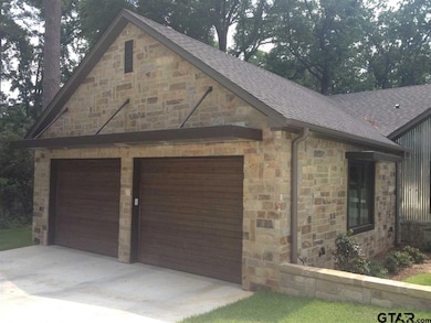 2409 2409 New Copeland Rd, Tyler, TX 75701 - photo 3