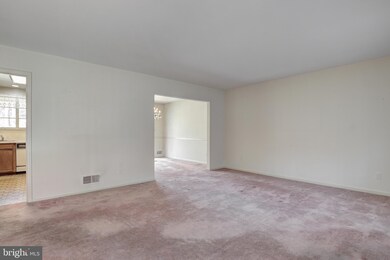 4504 Willet Dr, Annandale, VA 22003 - photo 6