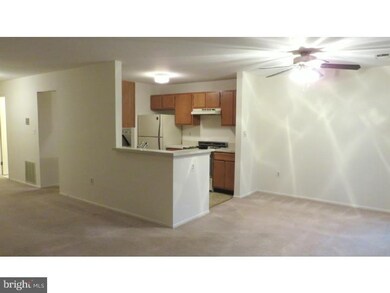 3182 Cypress Ct, Monmouth Junction, NJ 08852 - photo 4