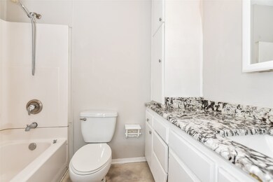 3505 Carla Ct, Granbury, TX 76049 - photo 6