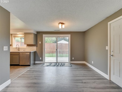 6017 NE 58th St, Vancouver, WA 98661 - photo 6