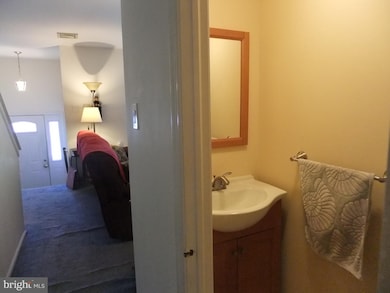 2131 Birch Dr, Lafayette Hill, PA 19444 - photo 3