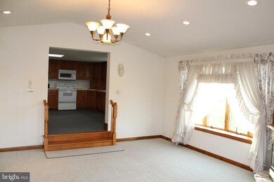 4761 Olde Scotland Rd, Chambersburg, PA 17202 - photo 5