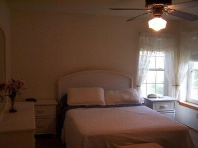 912 Palm Dr unit 97, Alamo, TX 78516 - photo 6