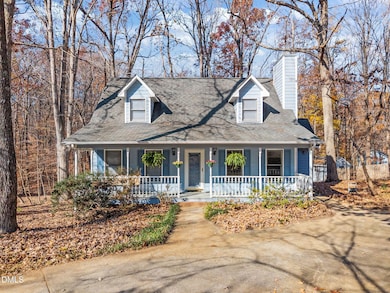 609 Dana Ct, Hillsborough, NC 27278 - photo 4