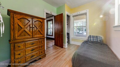 232Regent06