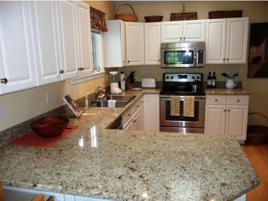 1 Muirfield Rd unit ONE, Bedford, NH 03110 - photo 5