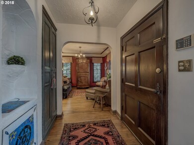 Entrance/Foyer