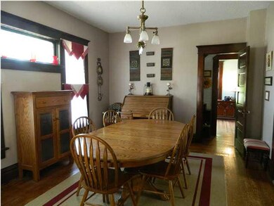 Formal Dining
