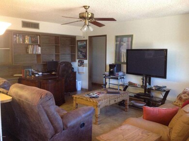 AZ Room 6