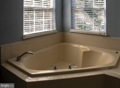 9908 Fragrant Lilies Way, Laurel, MD 20723 - photo 4