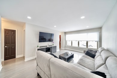 7122 W Agatite Ave, Norridge, IL 60706 - photo 3