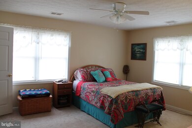 245 Brandy Ct unit K10, Strasburg, VA 22657 - photo 4