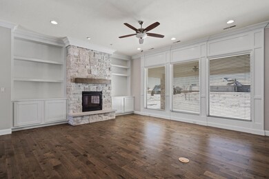 spacious living rm