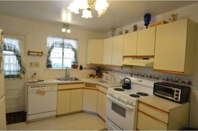 736 Woodfield Rd, Villanova, PA 19085 - photo 3