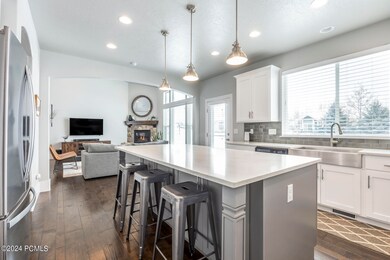 461 South 360 East Midway UT 84049 USA-