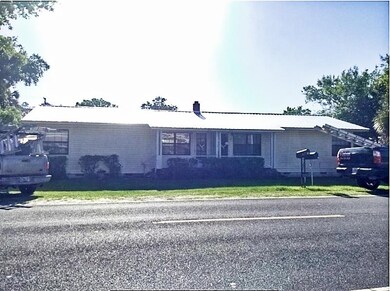 165 Ochlockonee St, Crawfordville, FL 32327 - photo 2