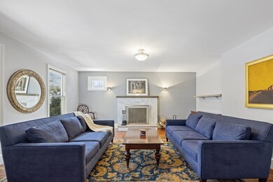 19 Mill St, Dorchester, MA 02122 - photo 4