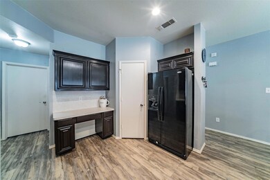 221 Whispering Dell Ln, Weatherford, TX 76085 - photo 7