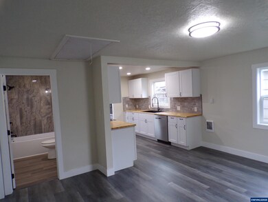 1925 Liberty St NE, Salem, OR 97301 - photo 4